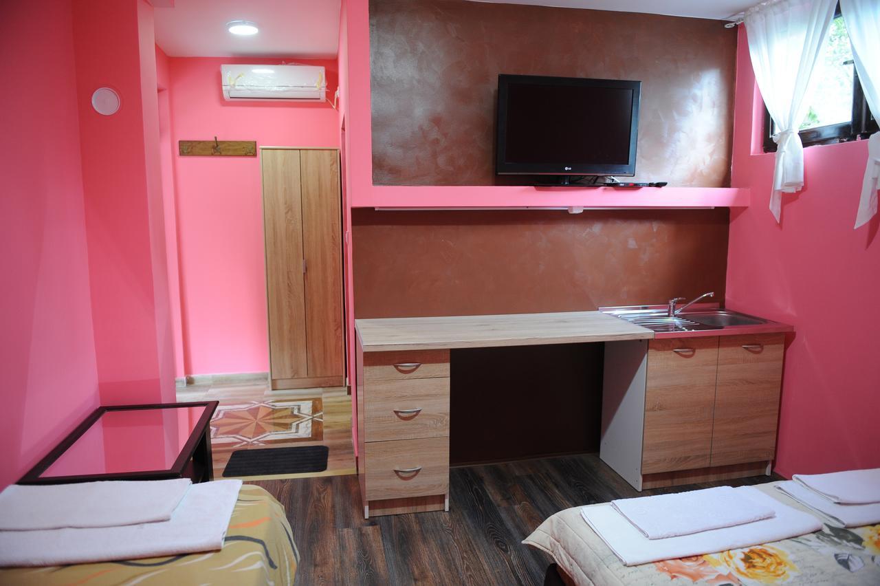 Apartments Erakovic Nikšić Esterno foto