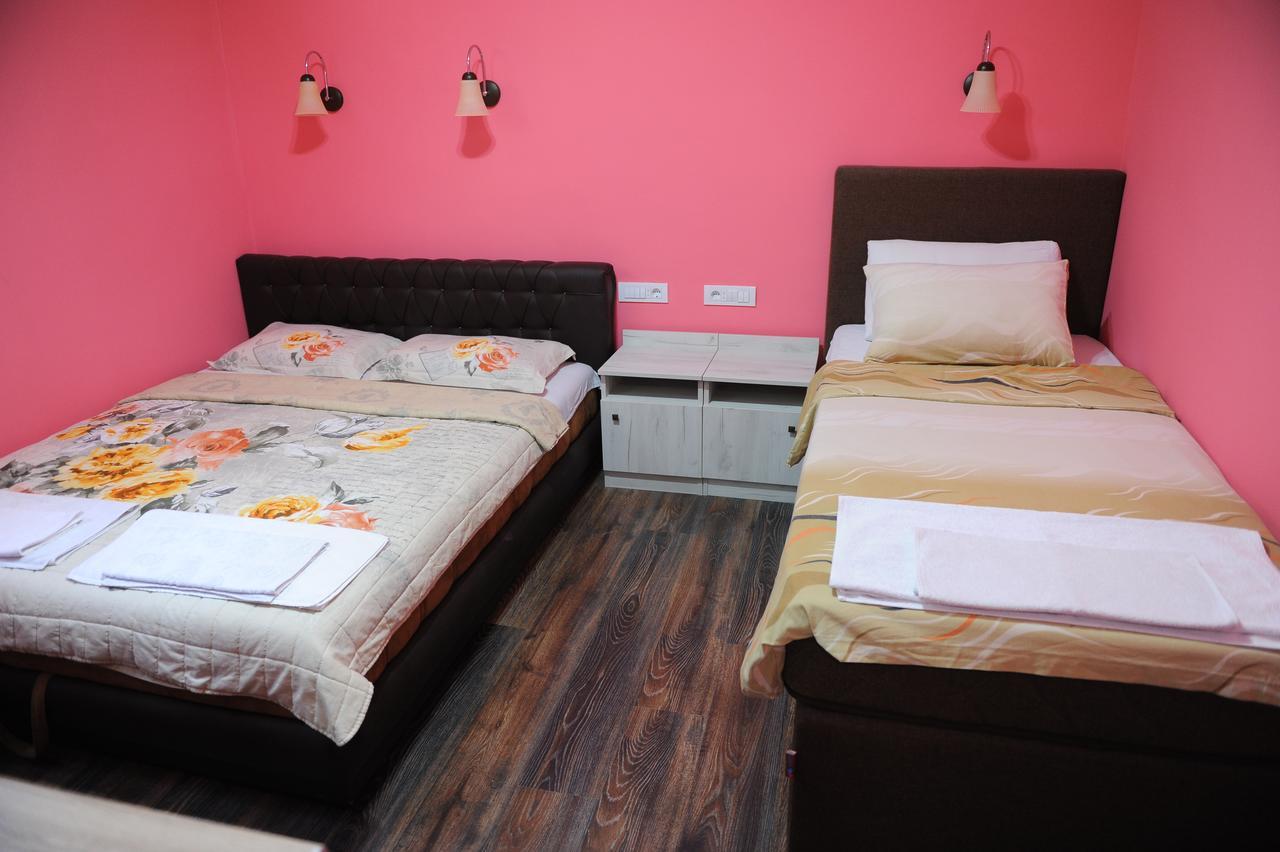Apartments Erakovic Nikšić Esterno foto